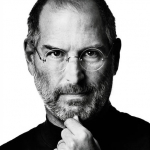 Steve Jobs avgår som VD för Apple